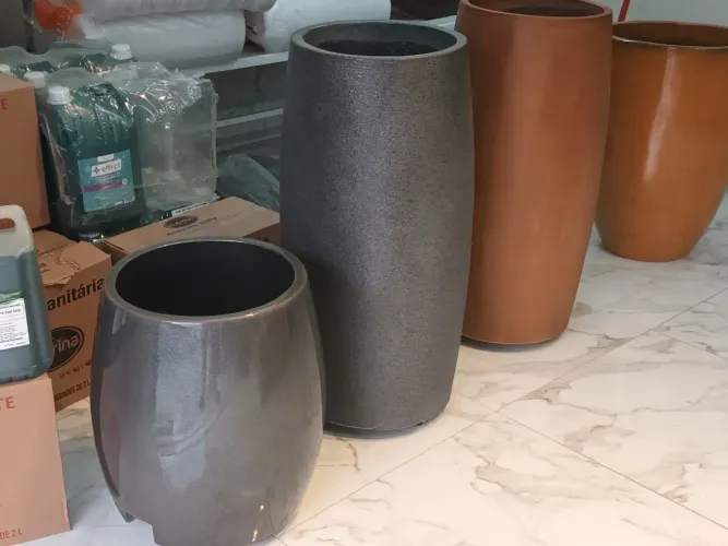 Vaso Vietnamita Padrão SHOPPING com Rodinhas ( Urgente)