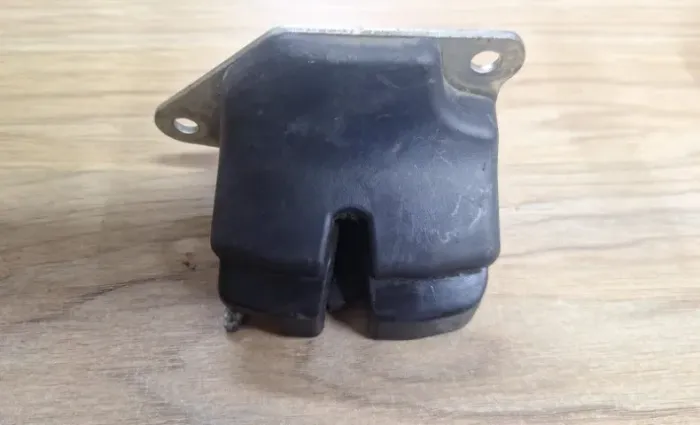 Fechadura Porta Malas Uno Vivace