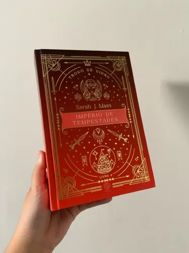 Edição luxo - Império de Tempestades - Trono de Vidro (Livro 6)