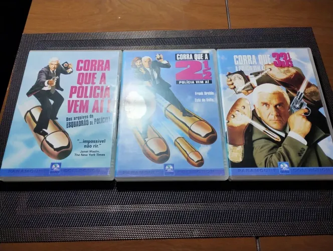 Corra que a Polícia Vem Aí! - Trilogia em DVDs