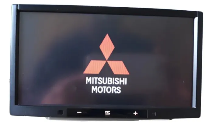 Central Multimídia Mitsubishi