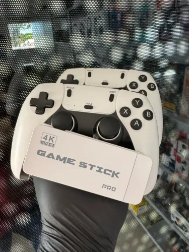 Vídeo game stick retrô com 20mil jogos e 2 controles sem fio 