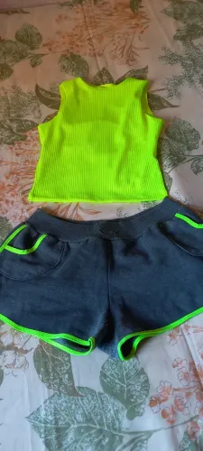 conjunto nike neon tam m....há mais modelos e tamanhos zap *