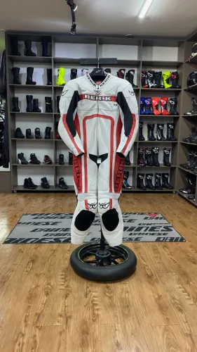 Macacão Berik Racing Japan Tamanho 52 Eur Usado 3 vezes