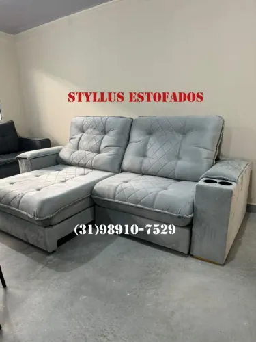 Sofá retrátil Cinza - Novo - 4Lugares