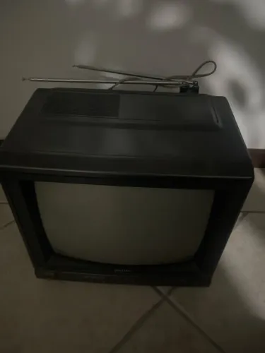 Tv 14 Philips antiga colorida 