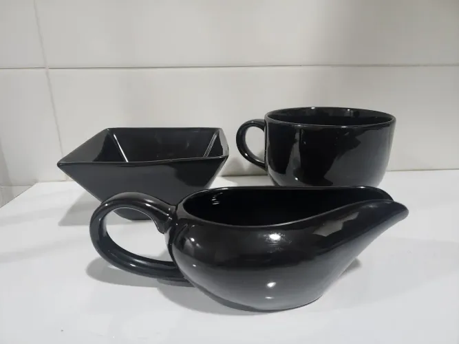 Conjunto de 3 Louças de Cerâmica Preta