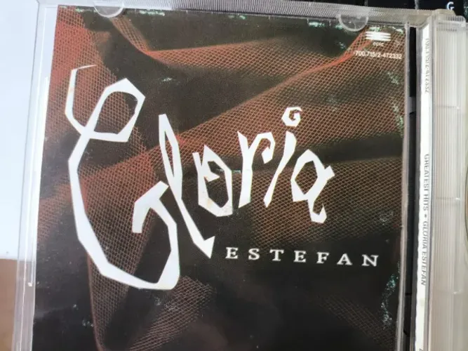 CD Greatest Hits Álbum de hits de Gloria Estefan