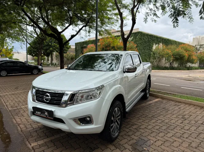 Nissan Frontier XE CD 4X4 2.3 Bi-TB Diesel Aut. 2020