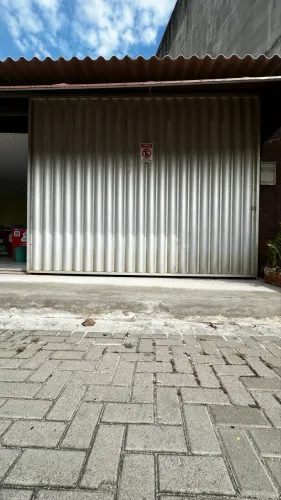 Portão de alumínio