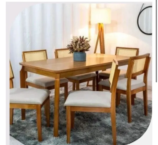 Mesa de Jantar em Madeira com 6 Cadeiras