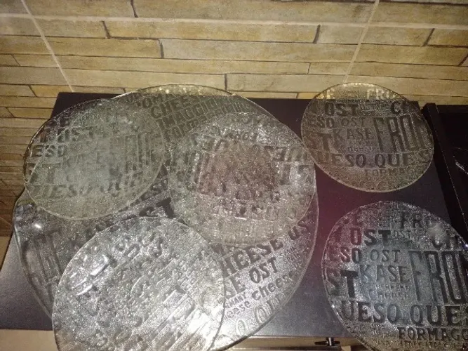 Jogo de servir vintage em vidro decorado - bolo/pizza/petiscos/bolo