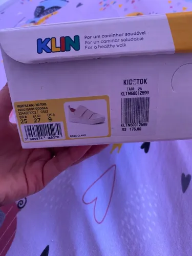 Tênis Klin menina TAM 25 novo