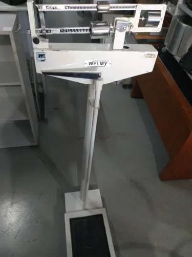Balança Welmy: modelo: 110  Capacidade de 02 a 150kg