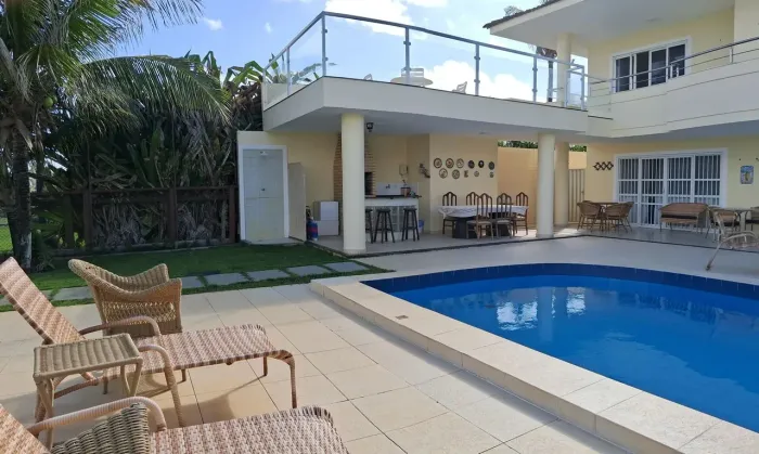 Casa à venda no bairro Vilas do Atlantico em Lauro de Freitas/BA