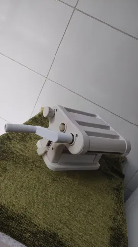 Eletrodoméstico para fazer massar e moedor de carne