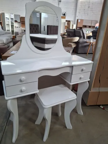 Penteadeira 100MDF branca com banco