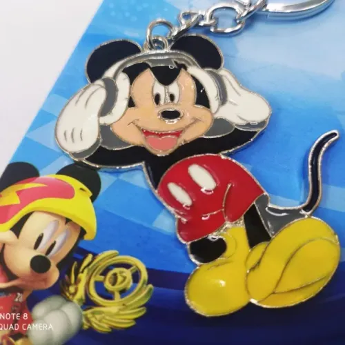 Chaveiro De Metal Michey Na Solapa