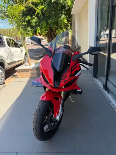 BMW s1000 rr 24/25 estado de okm mesmo coisa q da loja zero