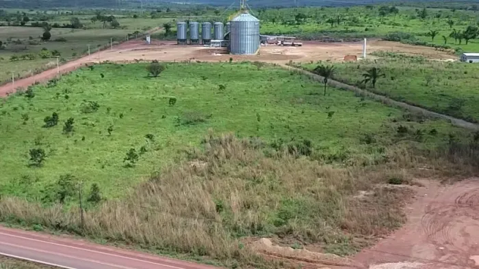 185 alqueres em goianesia do Pará dupla aptidão nas margens do asfalto