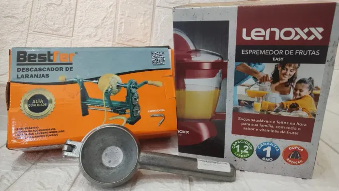 Kit descascador e espremedor de laranja