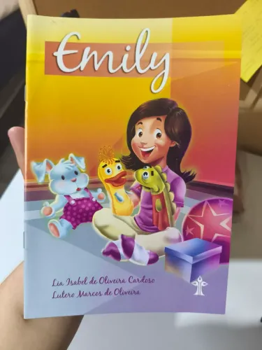 Emily (livro)