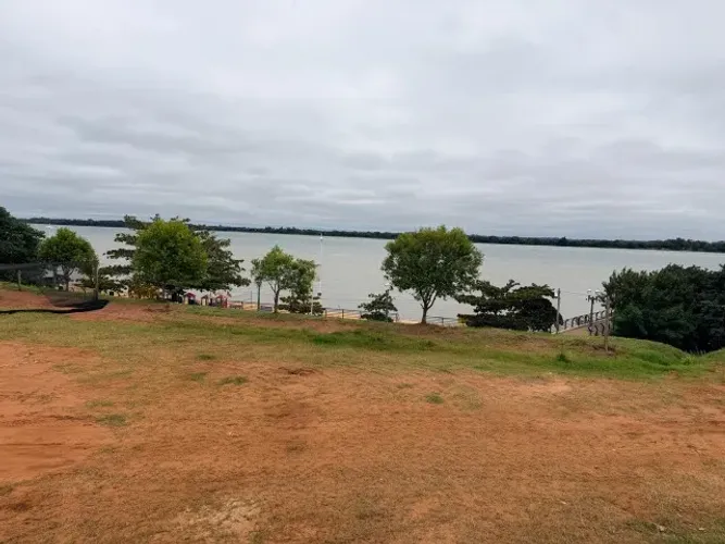 Terreno com 4.605 m² Exclusivo em Porto São José PR