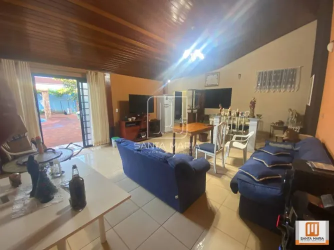 Casa (térrea na rua) 2 dormitórios/suite, cozinha planejada