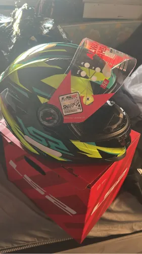 Capacete Ls2 novo na caixa 