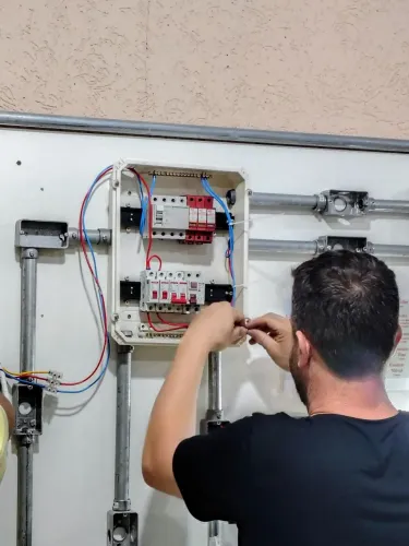 Curso de eletricista residencial e predial 