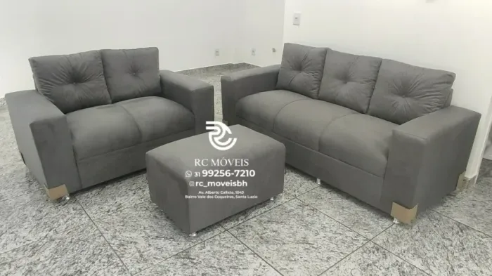 Sofá 2 e 3 assentos com Puff Suede macio D33 Confortável Direto da Fábrica