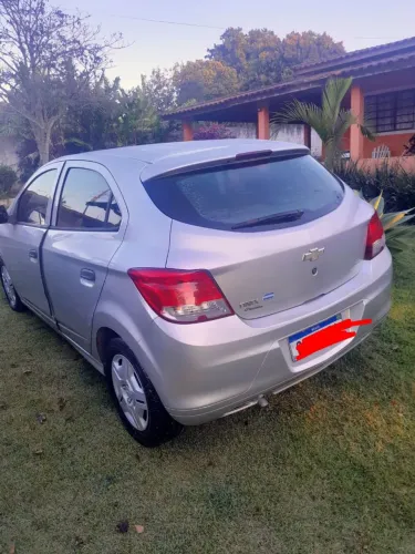 Chevrolet Onix JOY Hatch 1.0 8V Flex Mec. 4P 2018