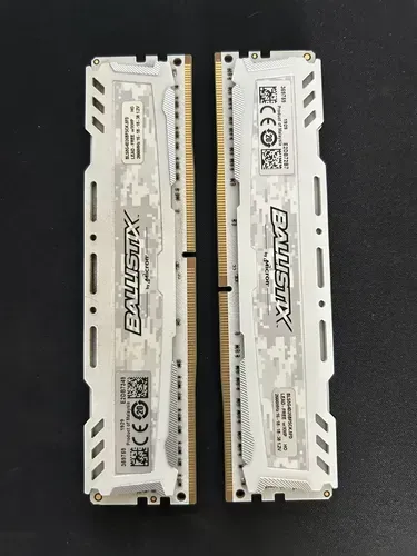 Memoria RAM 32gb ddr4(4x8gb) - Balistix
