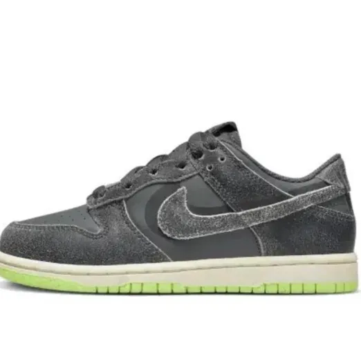 Tênis Nike dunk low se gs verde 