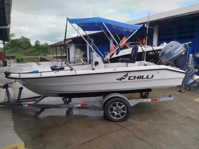 Lancha Floripa 14' Impecável | Motor Yamaha 4T | Completa p/ Pesca e Lazer