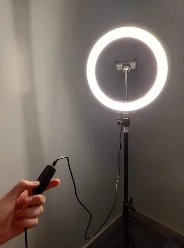 Vendo ring light tripé 