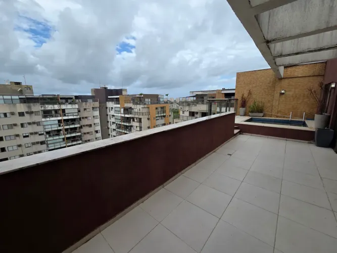 Cobertura Duplex para locação no Recreio