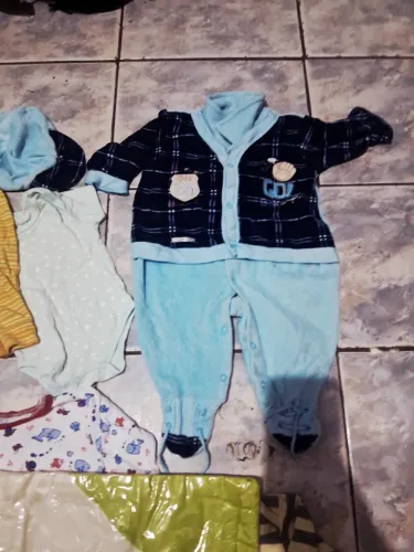 Lote roupas recém nascido menino $50,00