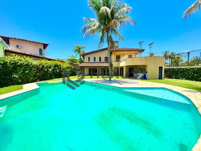 Casa com piscina e área gourmet no Jardim Acapulco, Guarujá