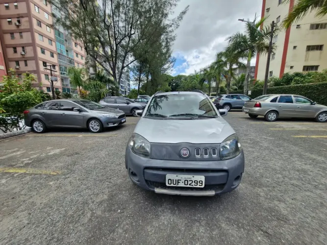 Fiat Uno Vivace Celeb. 1.0 EVO F.flex 8V 5P 2013
