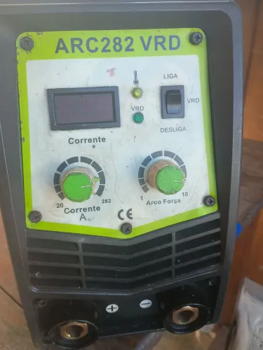 Máquina de solda com vrd