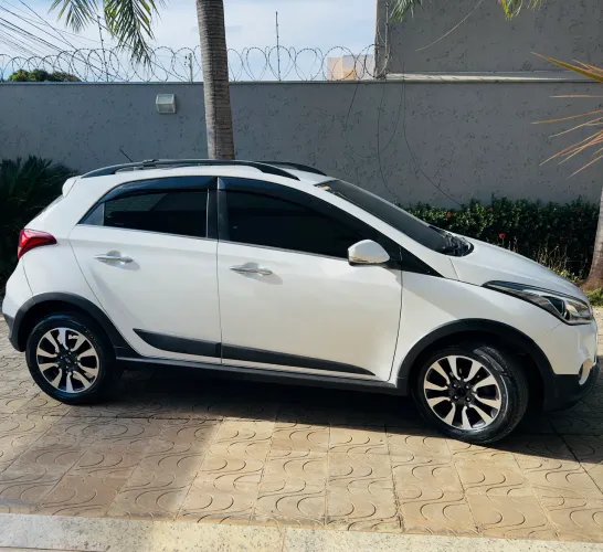 Hyundai HB20X Premium 1.6 Flex 16V Aut. 2016