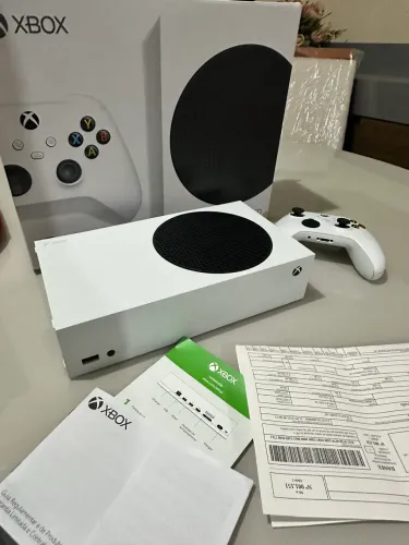 Xbox series S 512gb impecável