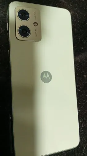 Motorola g54 em ótimo estado sem um arranhão