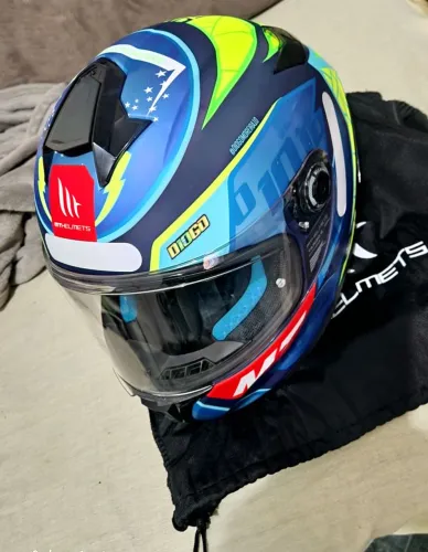 Capacete MT novo N61