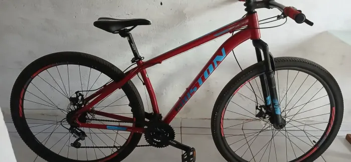 Bike seminovo funcionando perfeitamente