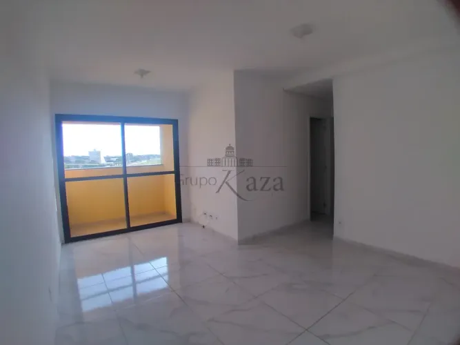 Oportunidade - Apartamento - Edifício Vale das Flores - Jardim América - 3 Dormitórios - 6