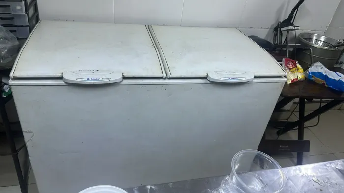 Freezer Horizontal Gelopar 2 Portas / Tampas - Funcionando Perfeitamente