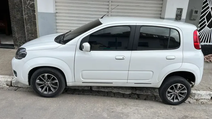 Fiat Uno Vivace/rua 1.0 EVO Fire Flex 8V 5P 2015