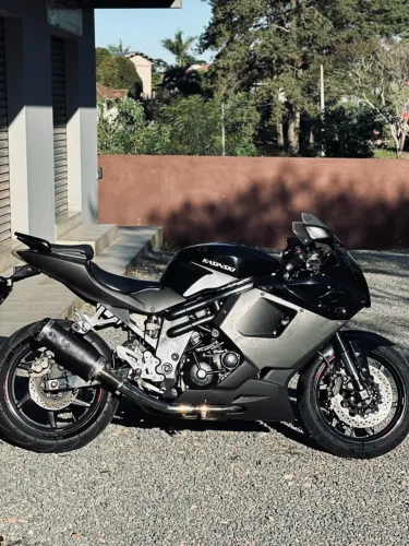 Kasinski Comet GT 650r V2power 2013